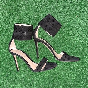 GIANVITO ROSSI ANKLE CUFF STRAPPY SANDAL HEELS